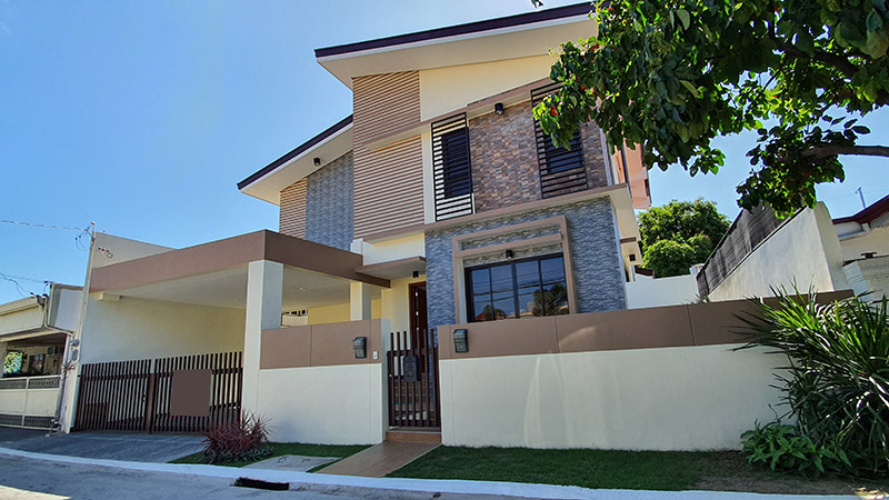 FOR SALE: 4BR House BF Homes – P27.5M